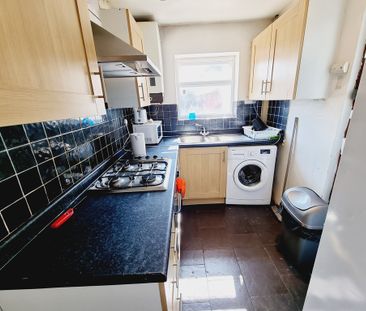 4 Bed Student Accommodation - Photo 6