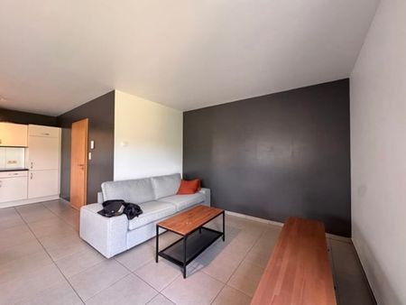 Appartement te huur - Foto 2