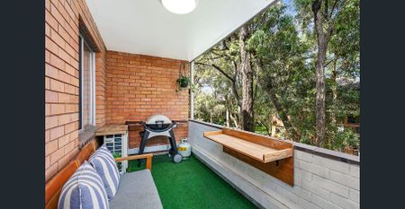 Immaculately Presented - Photo 4