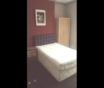 Room in a Shared House, Great Western Street, M14 - Photo 1