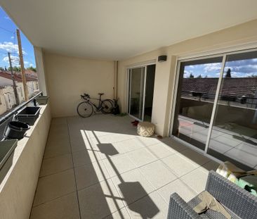 Location Appartement 3 pièces 80m² NIMES 30000 - Photo 6