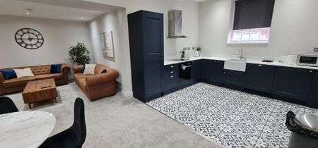 2 bedroom flat to rent - Photo 3