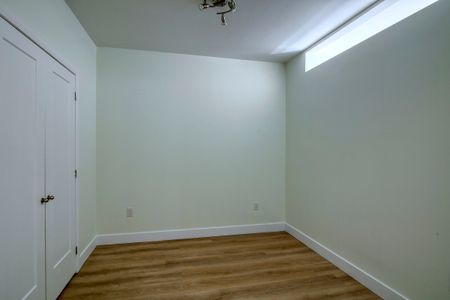 6600 Darlington - Photo 4