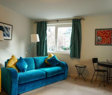 1 bedroom flat to rent - Photo 2