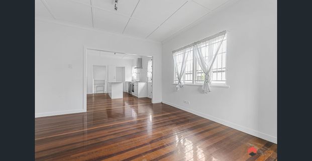 Refreshed home in convenient location - Photo 1