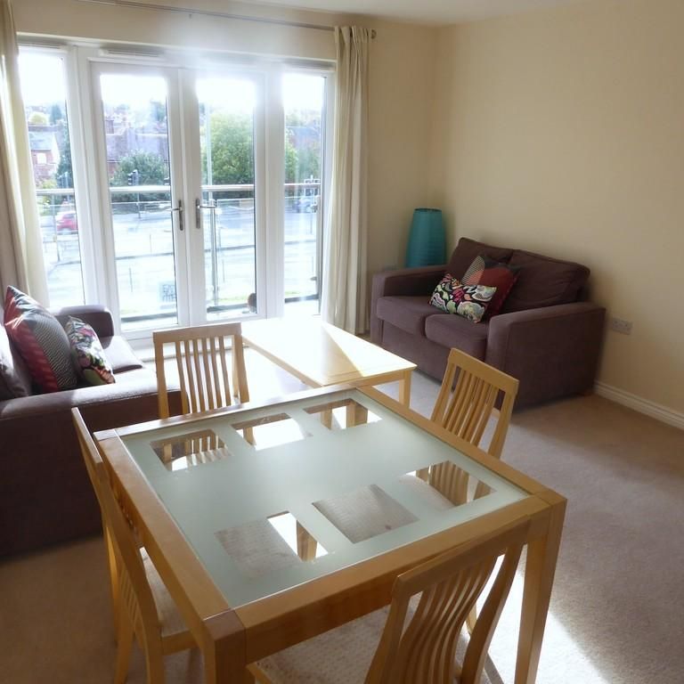 2 bedroom apartment to rent - Photo 1