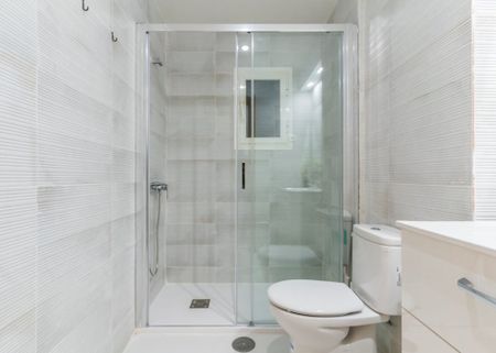 Bright room in Carabanchel&nbsp; - Photo 5