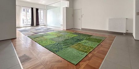 Appartement te huur in Kortrijk voor € 925 met 2 slaapkamers - Foto 3