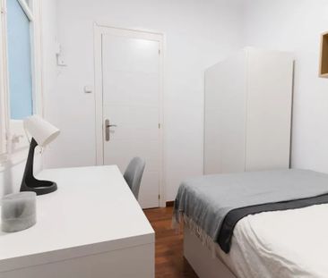 Carrer de Vallseca, Barcelona, Catalonia 08024 - Photo 3