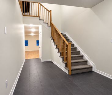 For Lease - 11 ALICIA Crescent, Thorold, Ontario - Photo 1
