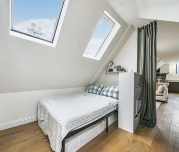 Studio to rent - Photo 3