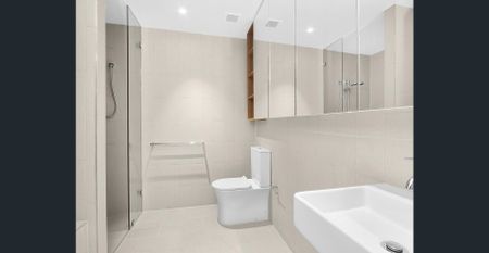 Modern Two Bedroom Apartment - Photo 3