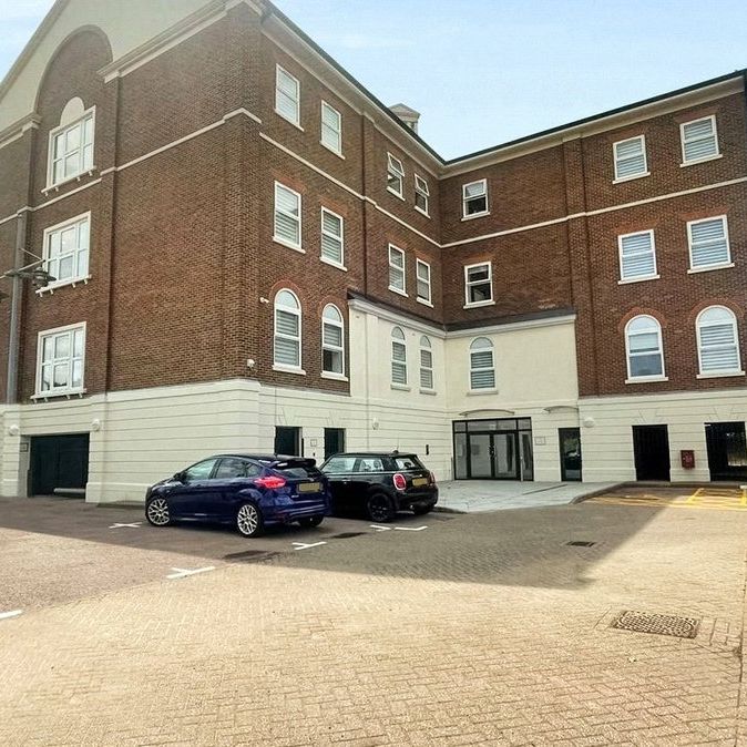 2 bedroom property to rent - Photo 1