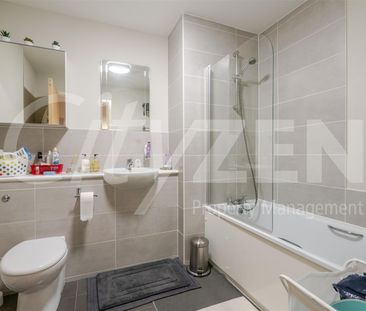 Adelphi Street, Salford - Photo 6