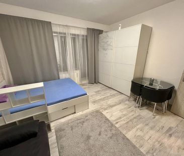 Pronájem bytu 1+kk 36 m² - Photo 1