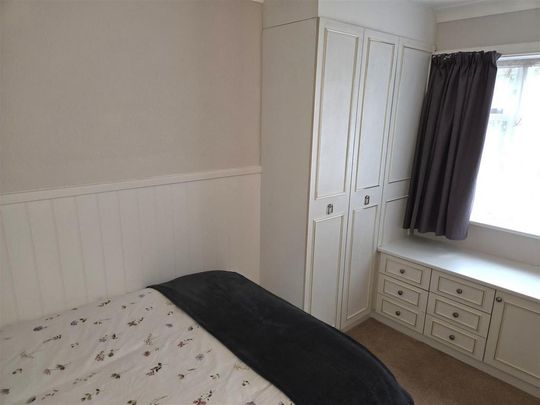 1 bedroom property to rent - Photo 1