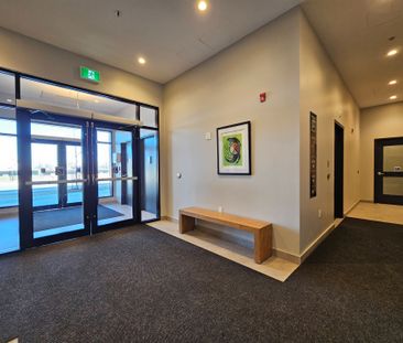 For Lease - 1350 Hemlock Road Unit# 212, Manor Park - Cardinal Glen... - Photo 3