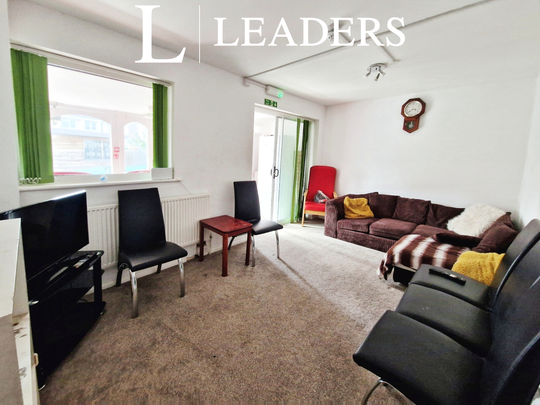 1 bedroom property to rent Pugh Place, Stanford-le-Hope, Essex, SS17 - Photo 1