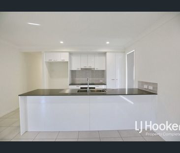 9 Dunaden Street, Logan Reserve, Qld 4133 - Photo 2