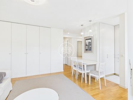 Warszawa, Śródmieście, Chmielna – zdjęcie 3