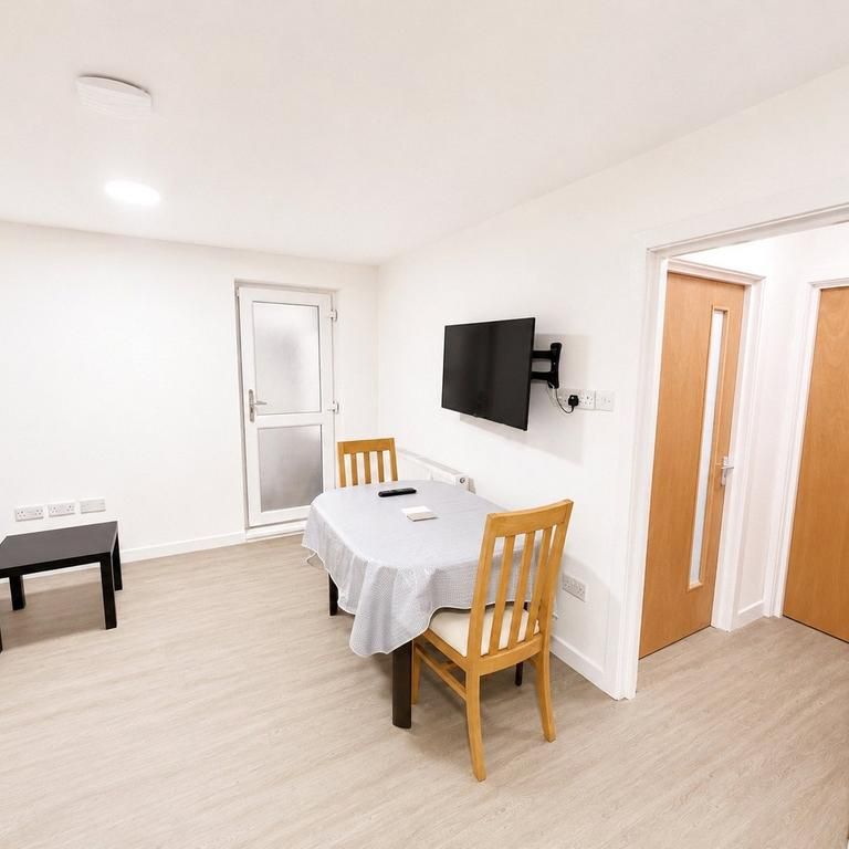1 bedroom house of multiple occupation to rent - Photo 1