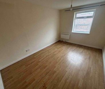 Flat, Abbey Street, Town Centre, CV11 - Photo 3