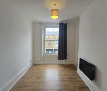 Sun Street, Waltham Abbey EN9, London - Photo 1