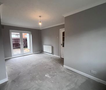 Saddlebow Road - Photo 2