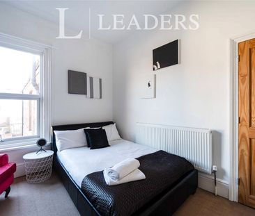 6 bedroom house to rent Lawrence Road, Southsea, PO5 - Photo 6