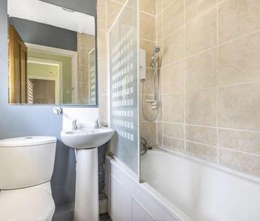 Lee Road, Aylesbury, HP21 - Photo 6