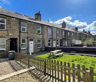 2 bedroom terraced house to rent - Photo 1