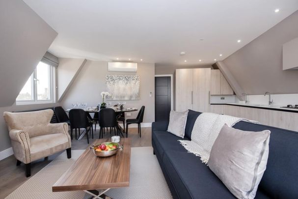 3 bedroom apartment to rent - Photo 1