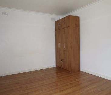 Lovely Home - in Perfect Location! - Photo 2