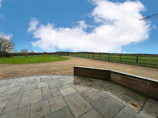 Law Lane, Drayton, Langport, Somerset, TA10 - Photo 1