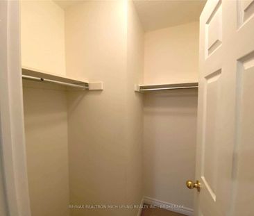 For Lease - 111 Amulet Crescent, Richmond Hill, Ontario - Photo 4