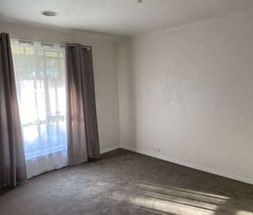 Charming 3- Bedroom Home - Photo 1