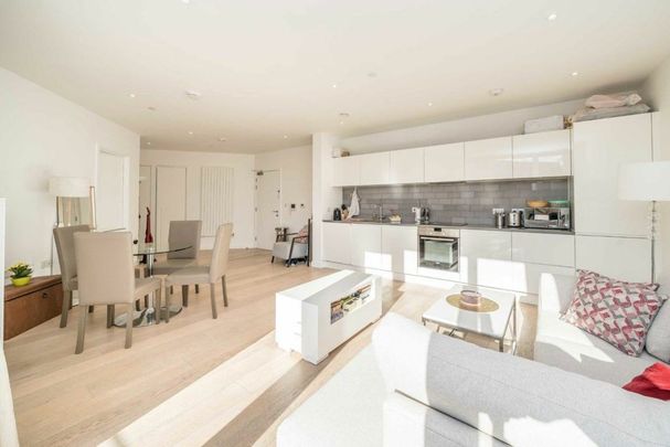 Schooner Road, Schooner Road, E16 - Photo 1