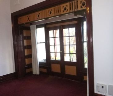 "Character and Charm"! - Photo 5