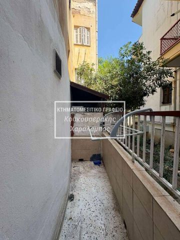 Studio/Γκαρσονιέρα για ενοικίαση Άνω Πόλη - Photo 2