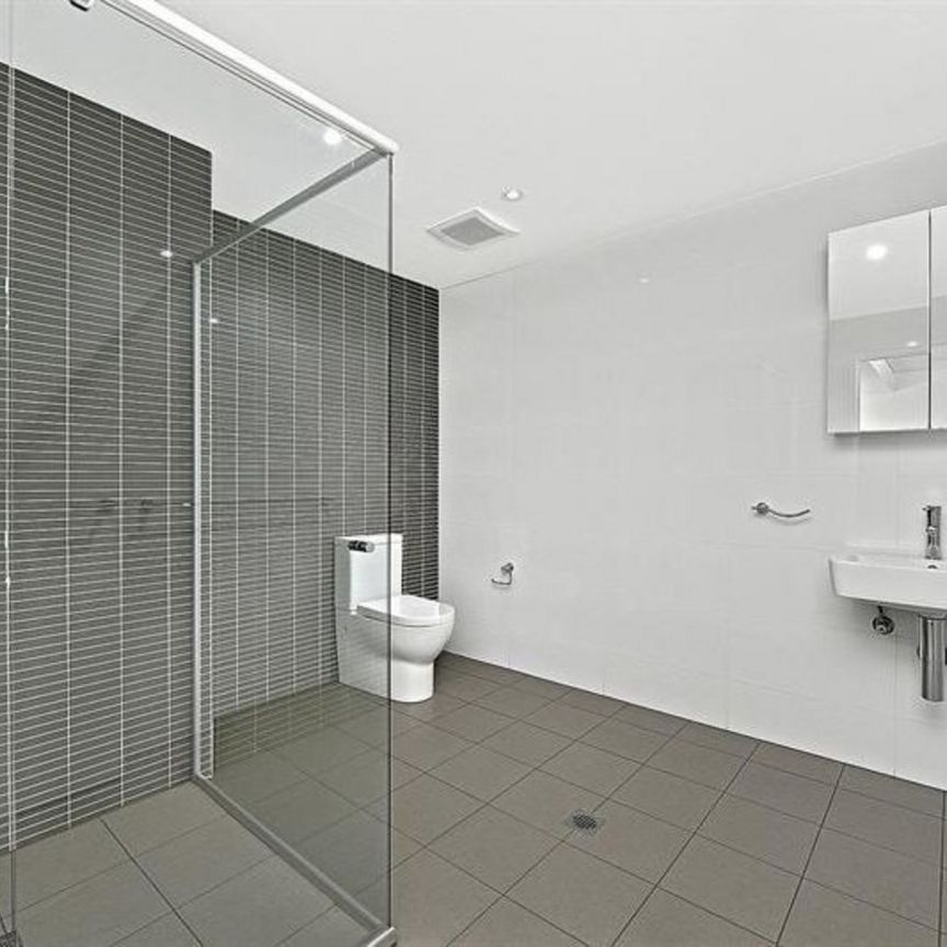 2/15 Bidjigal Road, Arncliffe NSW 2205 - Apartment For Rent | Domain - Photo 1