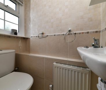 Benstede, Stevenage, SG2 - Photo 5