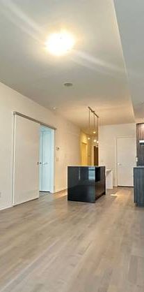 **1+1Bed, 2 Baths, 0 Parking Condo for Rent*** - Photo 1