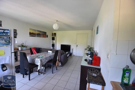 Location Appartement 2 pièces 42m² AGEN 47000 - Photo 2