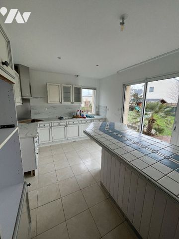 MONTFORT SUR MEU - Maison - 4 chambres - Photo 4