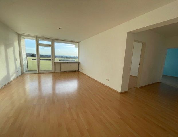 Helle 3-Zimmerwohnung mit Balkon sucht neuen Mieter - Foto 1