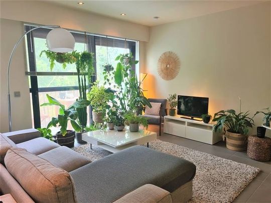 Appartement te huur - Foto 1