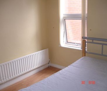 101 Edinburgh Street, Lisburn Road, Belfast, BT9 7DT - Photo 2
