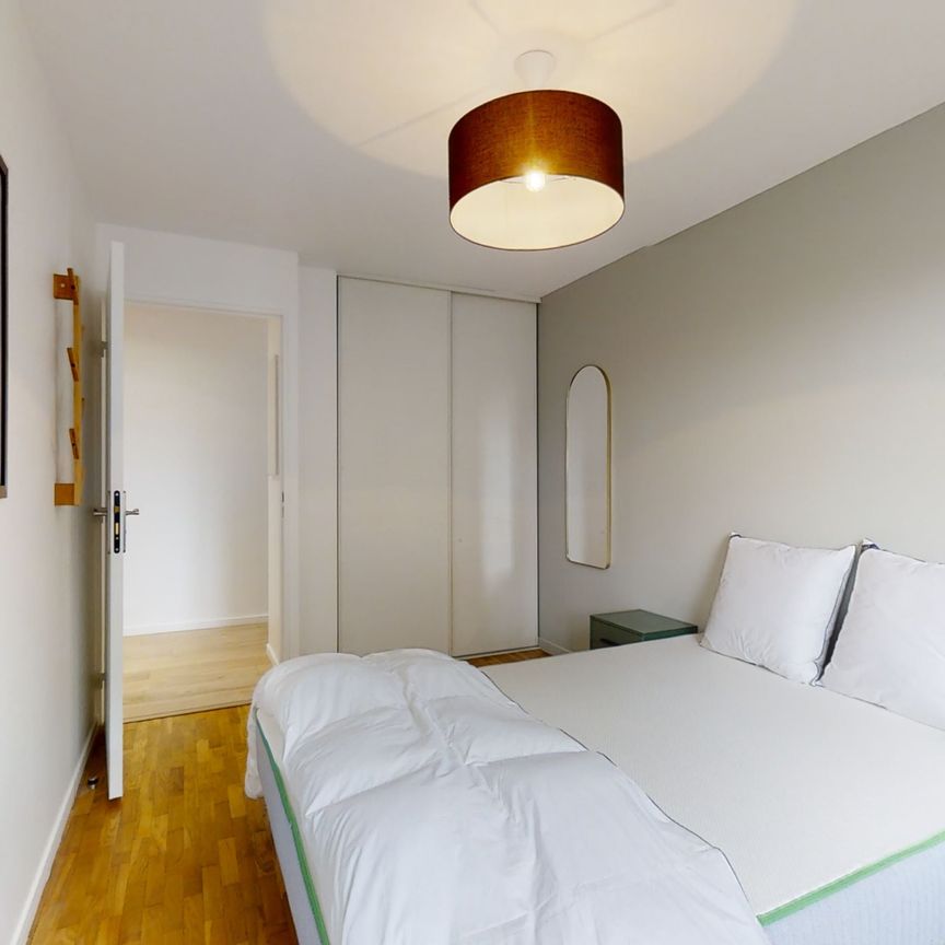 Lyon Jean 23 — Chambre Privée 2 - Photo 1