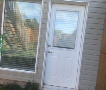 For Lease - 59 Denistoun(Bachelor) Street, Welland, Ontario - Photo 1