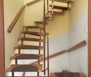 Gepflegte Doppelhaushälfte mit Garage und Garten-Sackgassenlage - Foto 1